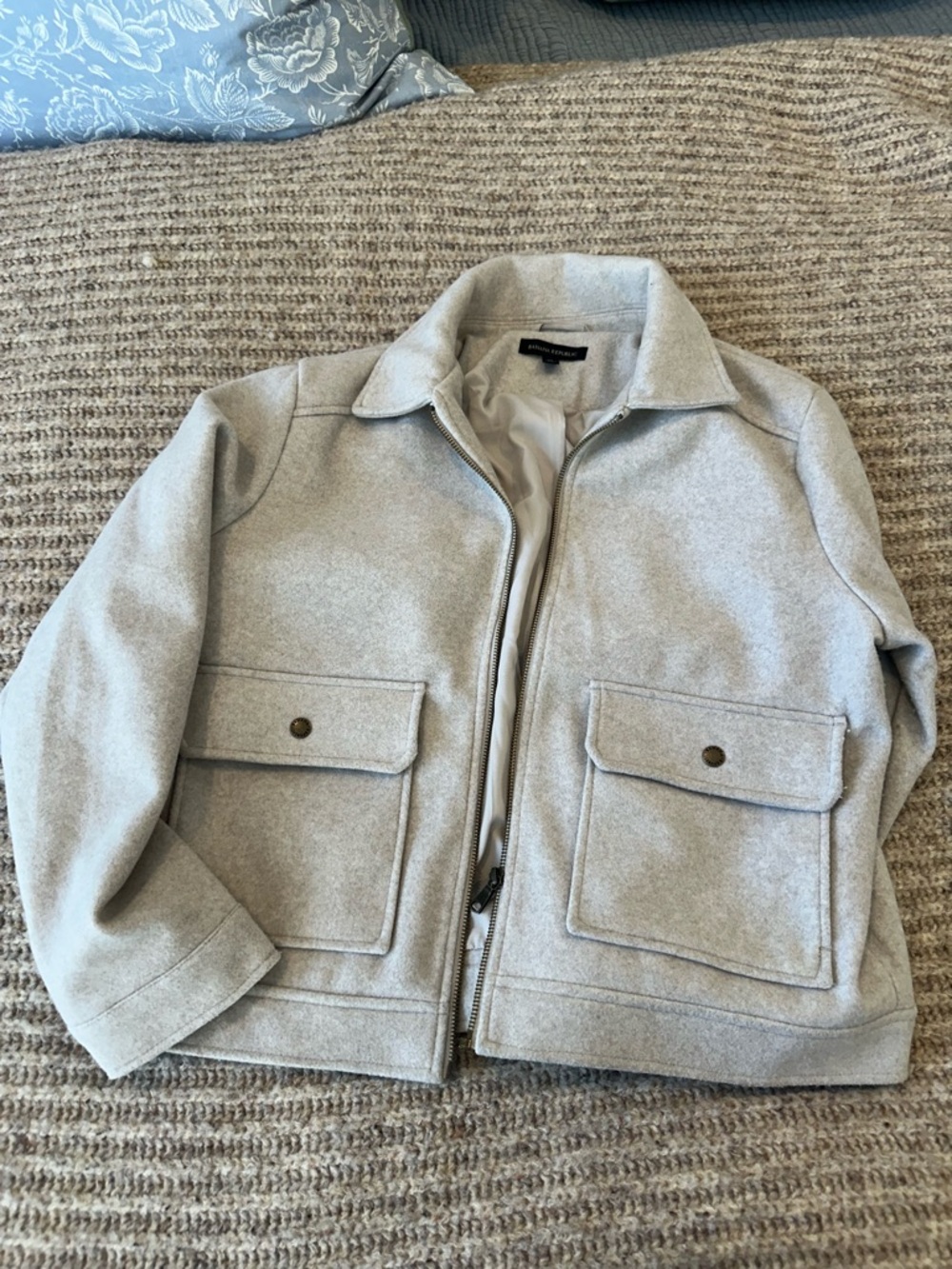 Banana Republic Light Gray Women's Wool-Blend Jacket - Picture 7 of 9